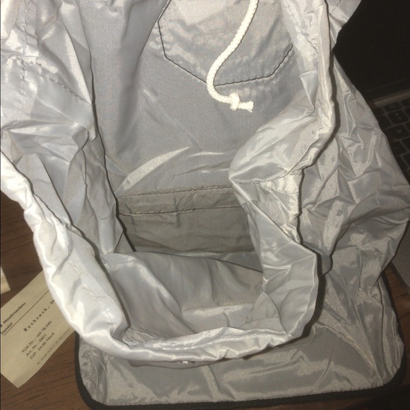 Folding Backpack - Picture 4 of 5